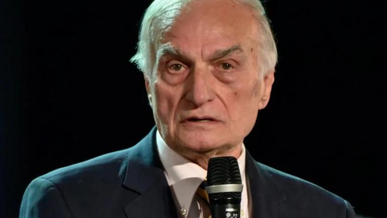 manolis mavrommatis