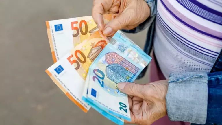 Πότε θα καταβληθούν οι συντάξεις Μαρτίου 