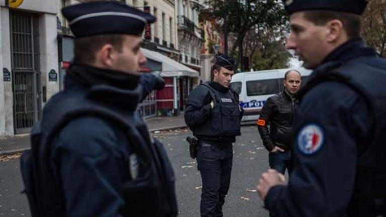 Γαλλία: Νεαροί επιτέθηκαν σε αστυνομικό τμήμα με αφορμή τον θάνατο ενός 18χρονου σε καταδίωξη από αστυνομικούς