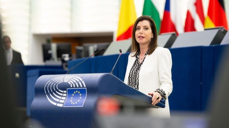 Εκτός ευρωψηφοδελτίου της ΝΔ η Άννα Μισέλ Ασημακοπούλου; — Δεν επιβεβαιώνει, ούτε διαψεύδει το Μαξίμου