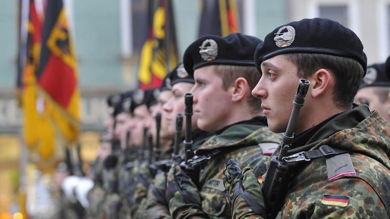 Γερμανία: Σάλος για πιθανή υποκλοπή συνομιλιών του στρατού από τη Ρωσία - Ταχεία έρευνα ζήτησε ο Σολτς
