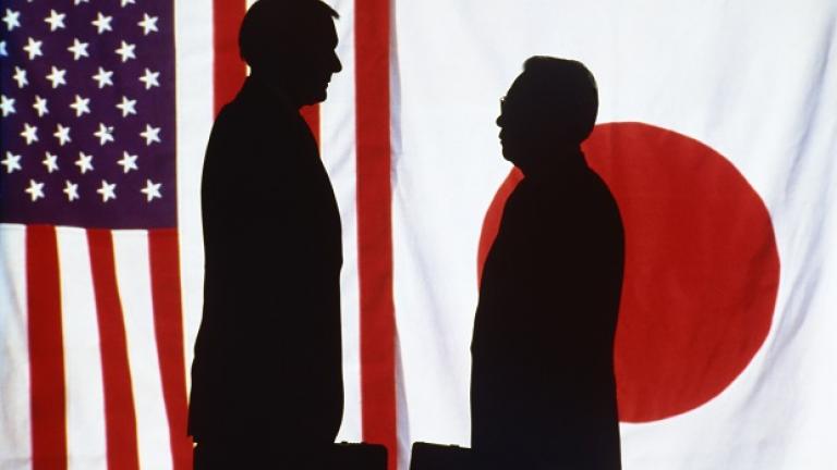 ΗΠΑ και Ιαπωνία συζητούν την ενίσχυση της στρατιωτικής τους συνεργασίας