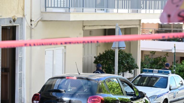 Θρίλερ στην Ηλιούπολη: Μητέρα και γιος βρέθηκαν νεκροί σε διαμέρισμα