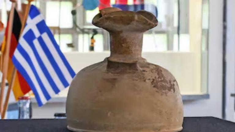 Γερμανία: Το Αννόβερο επέστρεψε στην Ελλάδα αρχαίο αγγείο που είχε κλαπεί από τους Ναζί