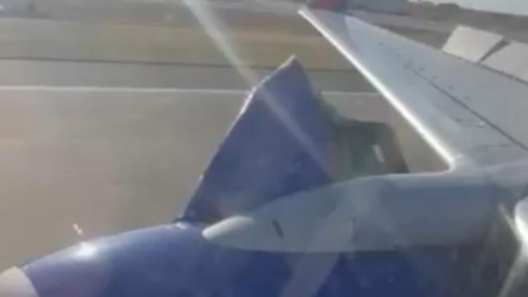 Νέο περιστατικό με αεροσκάφος Boeing - Αναγκαστική προσγείωση γιατί ξηλώθηκε το κάλυμμα του κινητήρα