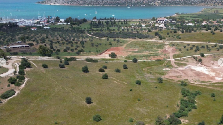 Η συνεχιζόμενη έλλειψη ρευστότητας της DCI και η εγκατάλειψη του έργου στην Κοιλάδα - Τι ανακοίνωσε η Dolphin Capital Partners