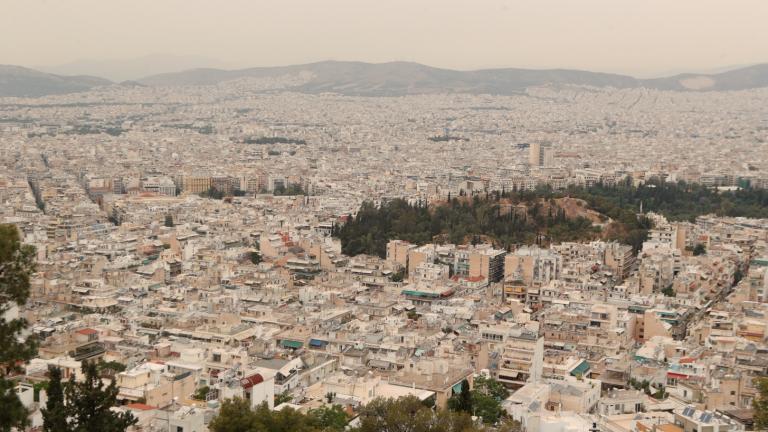 Καιρός: Αφρικανική σκόνη, ζέστη και υψηλά ποσοστά υγρασίας - «Ψήθηκε» η Κρήτη