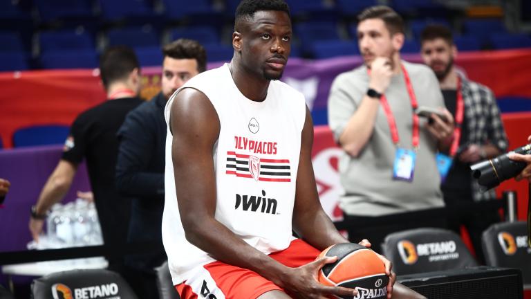 Ολυμπιακός: Σοκ με Φαλ - Τέλος η σεζόν για τον Γάλλο