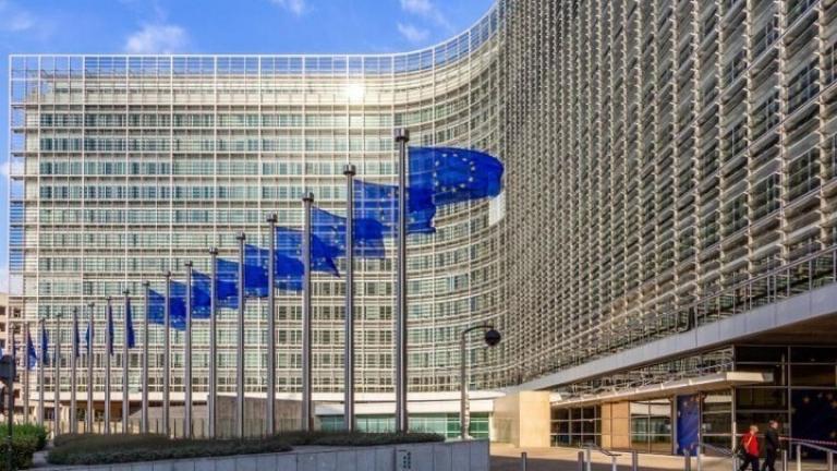 ΕΕ: Καταρχήν συμφωνία για τη χρήση των έκτακτων εσόδων από τα παγωμένα περιουσιακά στοιχεία της Ρωσίας, για την υποστήριξη της Ουκρανίας