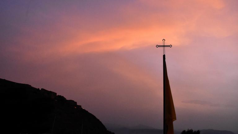 Καιρός: Λασποβροχές και μικρή άνοδο της θερμοκρασίας για την Κυριακή 19/5