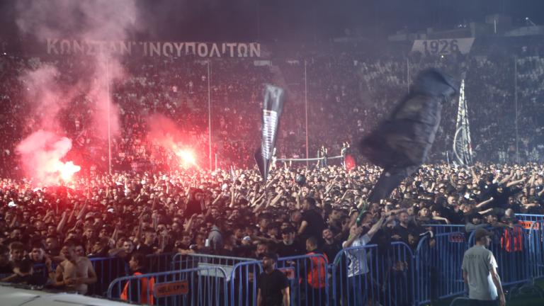Ξέφρενοι πανηγυρισμοί στη Θεσσαλονίκη για την κατάκτηση του πρωταθλήματος από τον ΠΑΟΚ