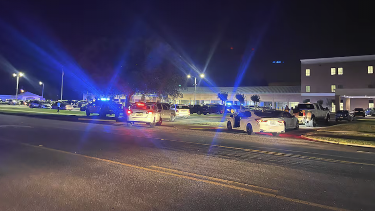 ΗΠΑ: Μακελειό σε πάρτι στην Αλαμπάμα με τρεις νεκρούς και 12 τραυματίες 