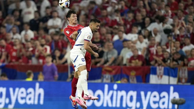 Δανία-Σερβία: «Κουλούρια» και... σπίτι τους οι «πλάβι»