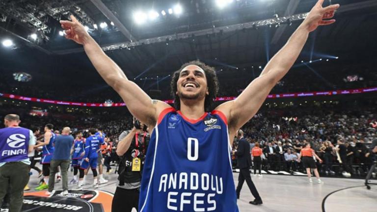 Αναντολού Εφές: Στην Πόλη για πάντα ο Σέιν Λάρκιν