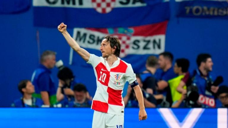 Euro 2024: Από ναδίρ στο ζενίθ και την αποθέωση ο Μόντριτς (ΒΙΝΤΕΟ)