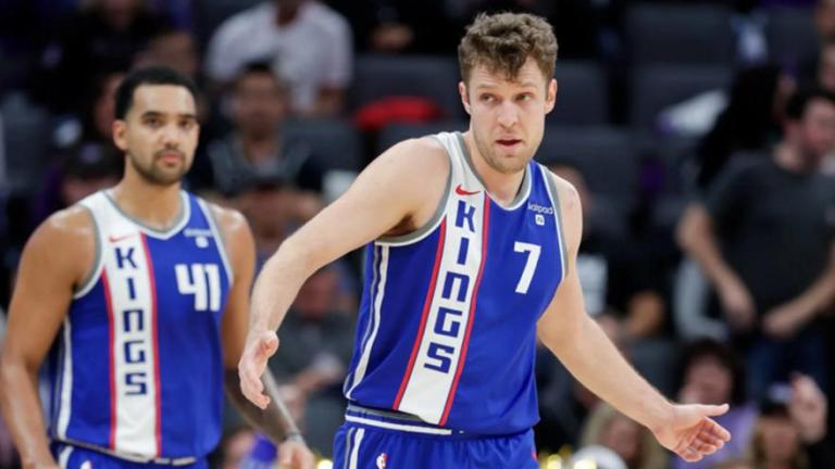 «Κανέναν σκοπό να φύγει από το NBA ο Βεζένκοφ»