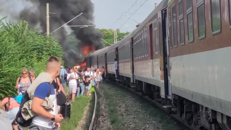 Σλοβακία: Τέσσερις νεκροί και πέντε τραυματίες από σύγκρουση αμαξοστοιχίας με λεωφορείο