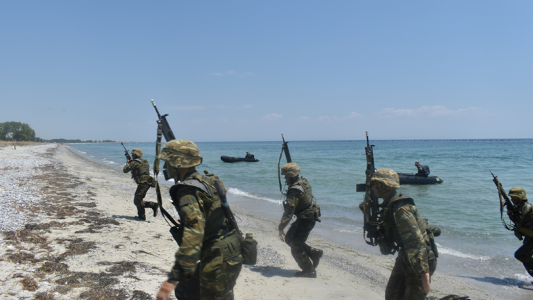 Α/ΓΕΣ Αντιστράτηγος Γ.Κωστίδης: Παρακολούθηση της θερινή εκπαιδεύσεως των Ευελπίδων στο Λιτόχωρο