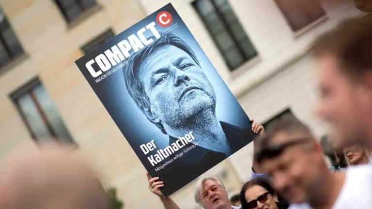 DW: Στοπ σε έντυπο της «συμπαγούς» γερμανικής Ακροδεξιάς