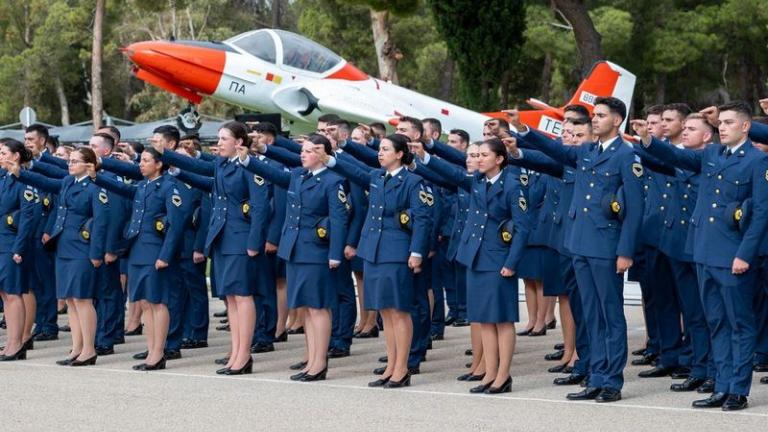 Α/ΓΕΑ Αντιπτέραρχος (Ι) Δ.Γρηγοριάδης: Ορκωμοσία των νέων Σμηνιών της 5ης Σειράς της ΣΜΥΑ