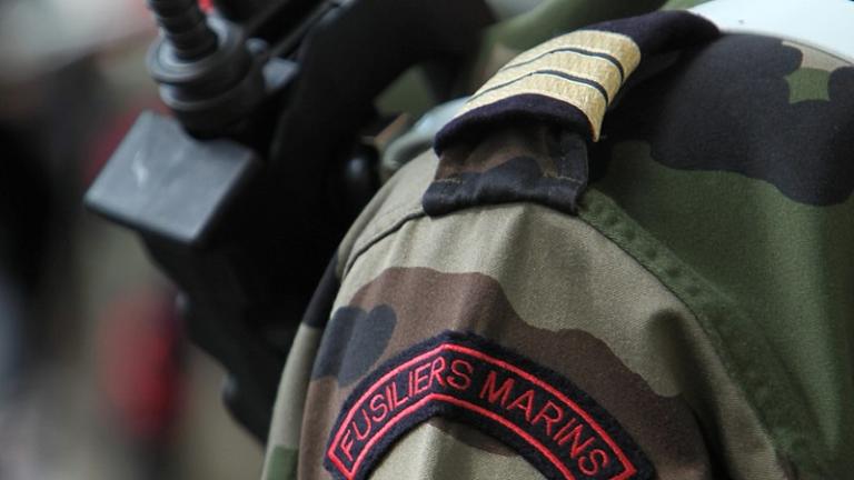 Η…στρατιωτική ζωή του Αλαίν Ντελόν!