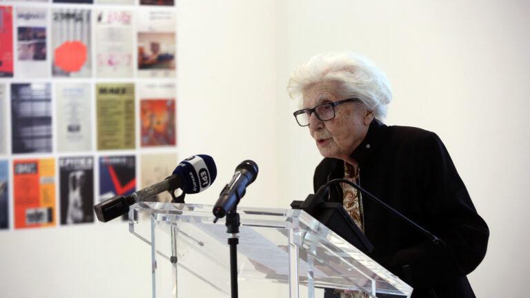 Πέθανε η Τζούλια Δημακοπούλου, σημαντική προσωπικότητα της σύγχρονης ελληνικής τέχνης