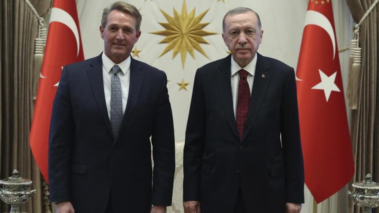 Αποκαλύψεις του απερχόμενου πρέσβη των ΗΠΑ στην Άγκυρα