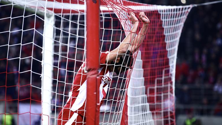 <script src="https://player.glomex.com/integration/1/glomex-player.js"></script> <glomex-player   data-integration-id="40599z13k80ce6md"   data-playlist-id="v-d69zs9u1j3jt"> </glomex-player> <script type="application/ld+json"> {"@context":"http://schema.org","@type":"VideoObject","name":"Ολυμπιακός - Τβέντε 0-0 |HIGHLIGHTS","description":"Τα στιγμιότυπα του αγώνα","thumbnailUrl":"https://i4thumbs.glomex.com/dC1icnltcWgyYzByMHgvMjAyNC8xMi8xMi8yMC8wOV80N182NzViNDMwYjU4OWMxLmpwZw==/profile:player-960x540","dur