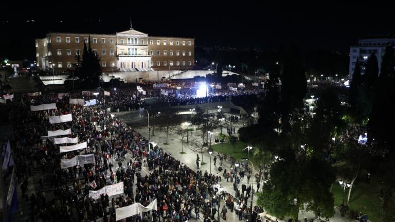 Νέες συγκεντρώσεις για τα Τέμπη σε όλη την Ελλάδα - Δείτε LIVE εικόνα από το Σύνταγμα