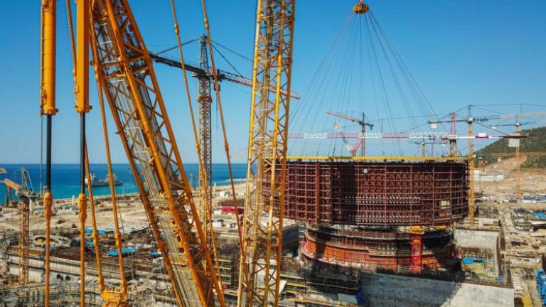 Πυρηνικός σταθμός στο Ακούγιου