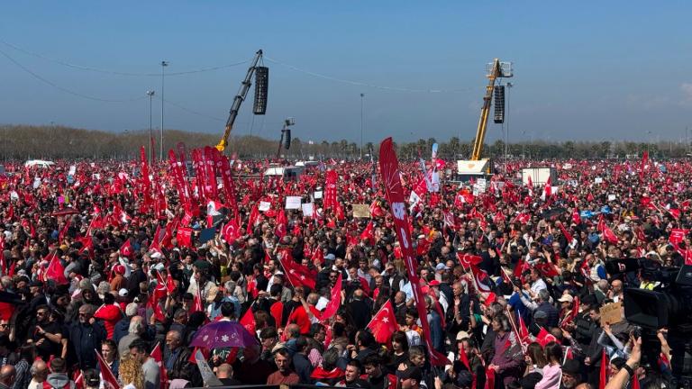 Τουρκία: Μεγαλειώδης συγκέντρωση υπέρ του Εκρέμ Ιμάμογλου στην Κωνσταντινούπολη 