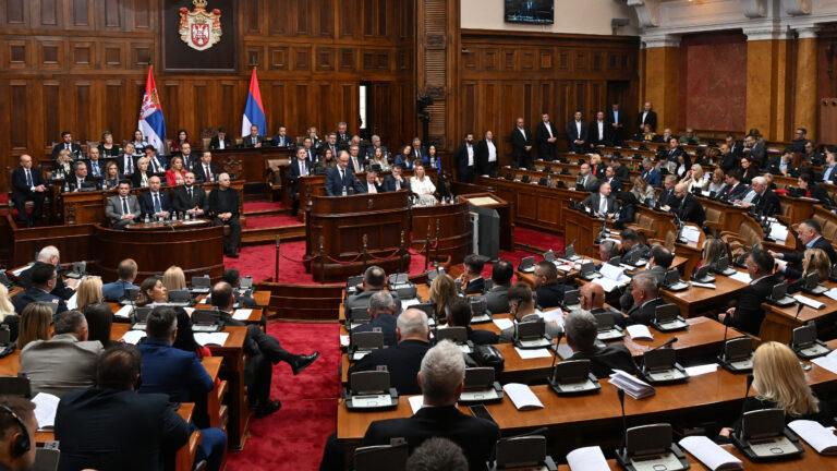Σερβία: Εξελέγη με 153 ψήφους υπέρ η νέα κυβέρνηση Μάτσουτ