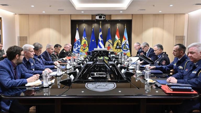 Θ.Δαβάκης – Ευ.Τουρνάς: Σύσκεψη για την συνδρομή των Ενόπλων Δυνάμεων την αντιπυρική περίοδο 2025
