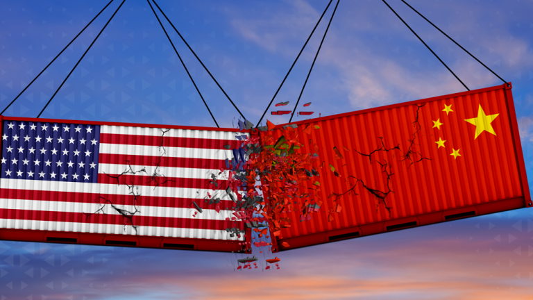 Στα άκρα ο εμπορικός πόλεμος μεταξύ ΗΠΑ και Κίνας: Στο 145% έχουν φτάσει πλέον οι δασμοί