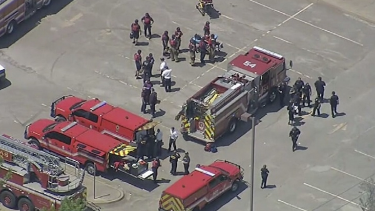 ΗΠΑ: Αναφορές για πυροβολισμούς σε σχολείο του Ντάλας