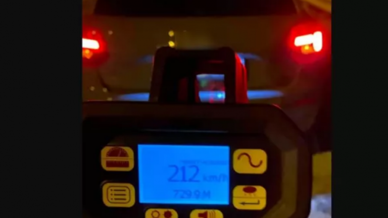 Περιφερειακή Υμηττού: 55χρονος οδηγός έτρεχε με 212 χλμ/ώρα – Επέβαιναν 2 παιδιά στο όχημα!