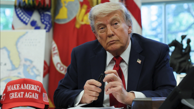 donald trump oval office