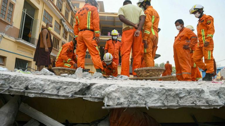 Μιανμάρ: Συνεχίζουν να εντοπίζουν επιζώντες πέντε ημέρες μετά τον σεισμό – Κατάπαυση του πυρός ανακοίνωσε και ο στρατός