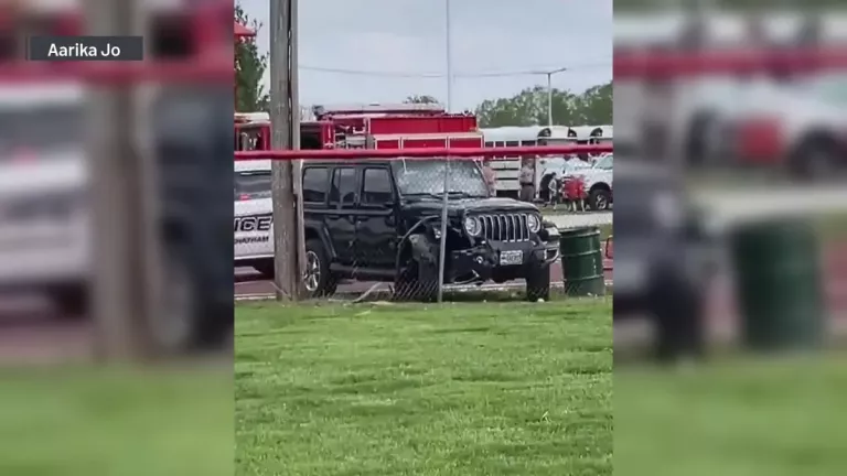 Ίλινοις: Αυτοκίνητο έπεσε σε σχολική κατασκήνωση - Τέσσερα παιδιά νεκρά και πολλοί τραυματίες