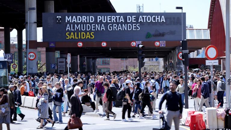 Συνεχίζεται το μπλακ άουτ σε Ισπανία-Πορτογαλία: «Άγνωστα τα αίτια, ας μην κάνουμε εικασίες», λέει ο πρωθυπουργός Σάντσεθ