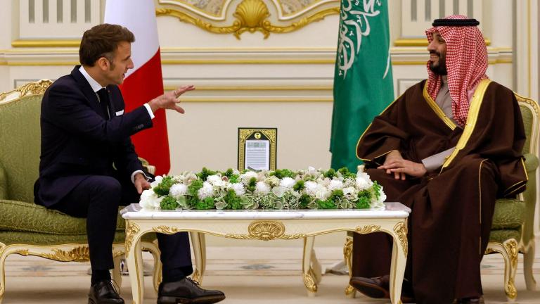 Μακρόν και Μπιλ Σαλμάν