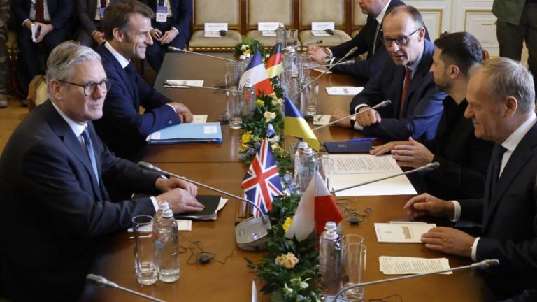 Ουκρανικό: Συμφωνία Ευρωπαίων και Ζελένσκι για εκεχειρία 30 ημερών – Πώς στηρίζει ο Τραμπ και πώς απάντησε η Ρωσία