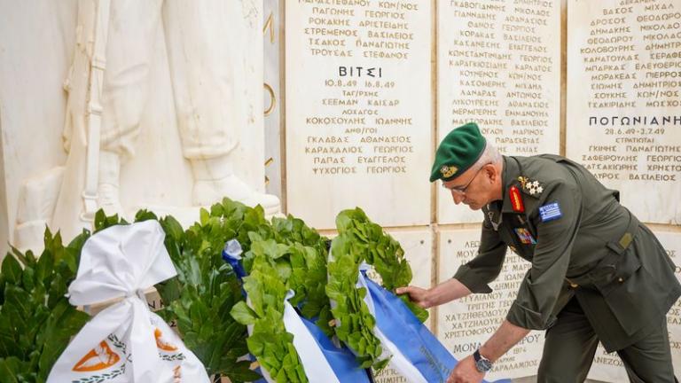 Α/ΓΕΕΘΑ Στρατηγός Δ.Χούπης: Παρών στο ετήσιο Μνημόσυνο Πεσόντων Ιερολοχιτών και Καταδρομέων στο Καβούρι