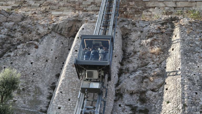 Ανελκυστήρας στην Ακρόπολη
