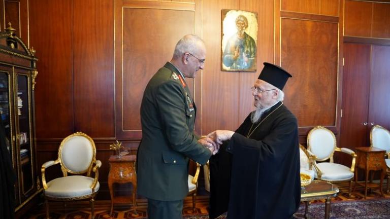 Α/ΓΕΕΘΑ Στρατηγός Δ. Χούπης: Στην Κωνσταντινούπολη για τη 18η Σύνοδο Αρχηγών ΕΔ των Βαλκανικών Χωρών – Συνάντηση με τον Οικ. Πατριάρχη Βαρθολομαίο