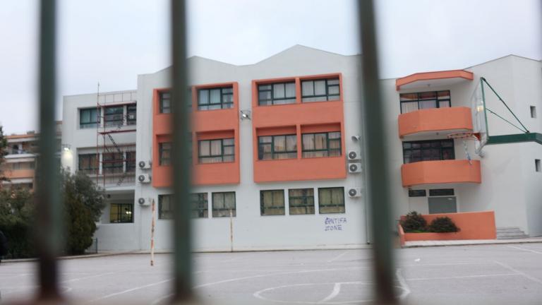 Κρούσμα μηνιγγίτιδας στο 6ο ΕΠΑΛ Αθήνας: Εκκένωση πέντε σχολείων και αναστολή λειτουργίας για δύο μέρες