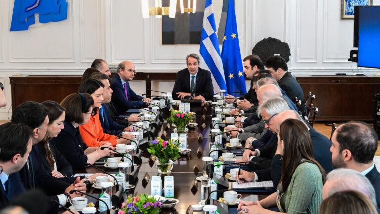 Υπουργικό Συμβούλιο: Η ακρίβεια, το μεταναστευτικό και ο ΟΠΕΚΕΠΕ επί τάπητος - Οι πέντε πρωτοβουλίες για την αντιμετώπιση της ακρίβειας