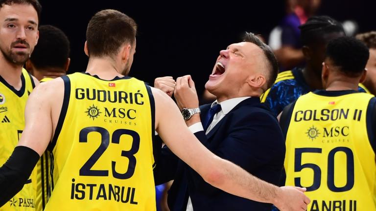 Μονακό-Φενέρμπαχτσε 70-81: Έγραψε ιστορία η αρμάδα του Γιασικεβίτσιους