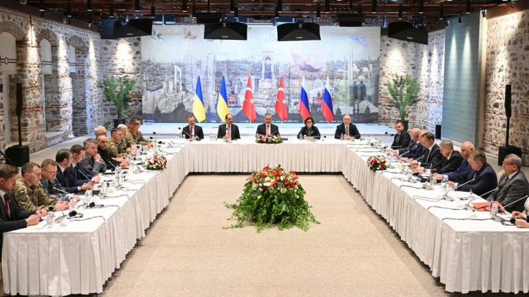 «Άκαρπες» οι συνομιλίες Ρωσίας-Ουκρανίας στην Κωνσταντινούπολη: Οι αντιδράσεις των Ευρωπαίων και το ενδεχόμενο συνάντησης Πούτιν-Τραμπ