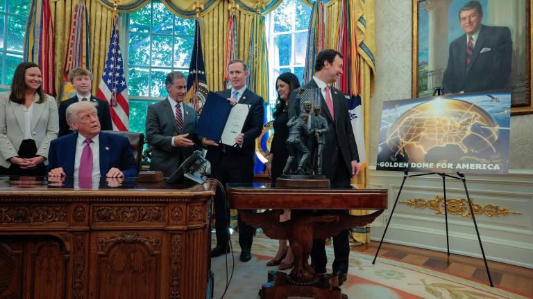 Τραμο και  Golden Dome